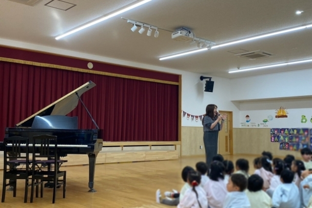 『こども園あるこ』クリスマスコンサート